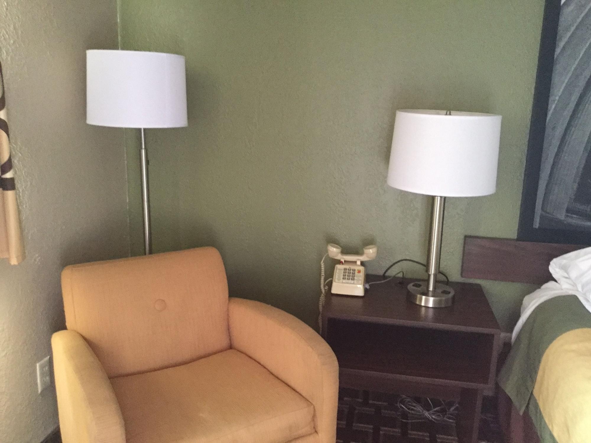 Super 8 By Wyndham Youngstown/Austintown Eksteriør billede