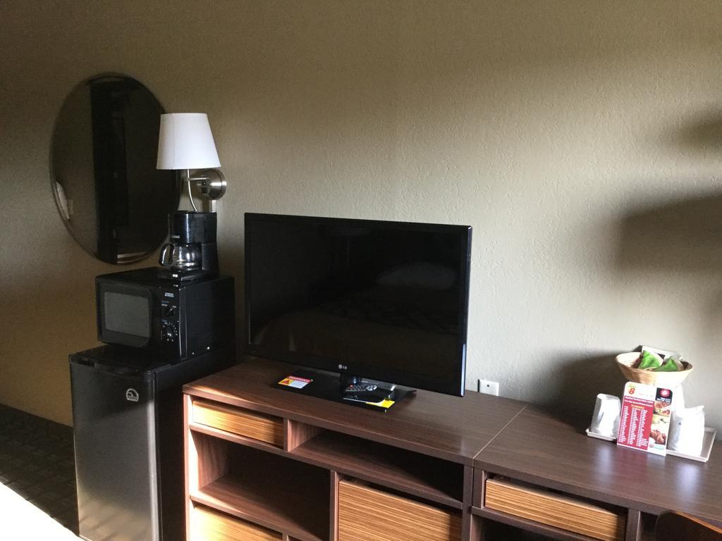 Super 8 By Wyndham Youngstown/Austintown Eksteriør billede